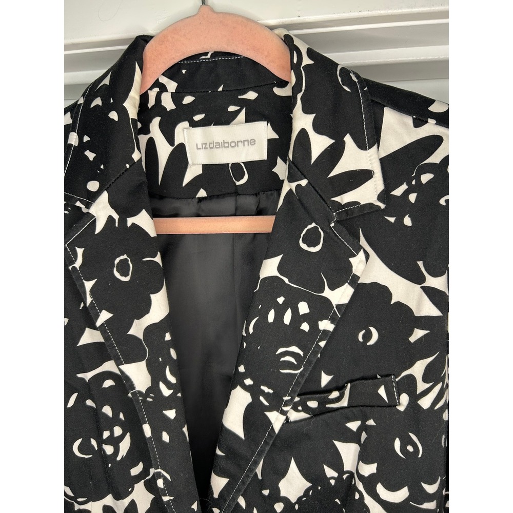 Liz Claiborne Womens Black White Floral Single Button Blazer Jacket Size 10 - Picture 2 of 7